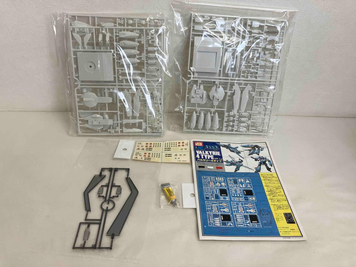 1/144 マクロス バルキリー4タイプ 1/144 マクロス バルキリー4タイプ